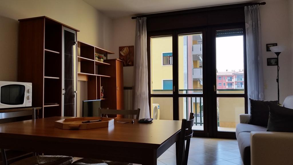 Bilocale via Imola 4 Apartment Verona Exterior foto